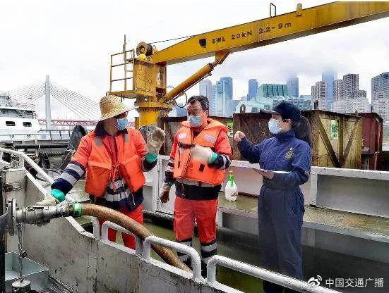 长江流域生态治理成效显著，污染物大幅减少，环境治理获重大进展